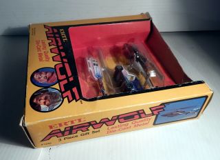 AIRWOLF SET.  RARE GIFT SET FROM 1984 BY ERTL 4