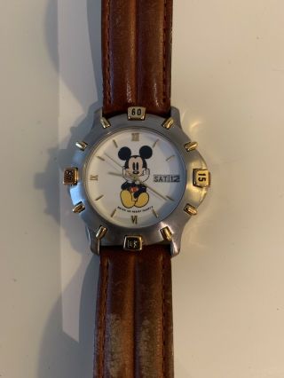 Disney Time Unisex Disney Mickey Mouse Sitting Weekday Watch Rare