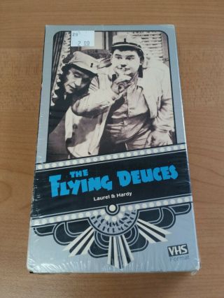 The Flying Deuces Vhs Rare Vci Command Performance Laurel Hardy