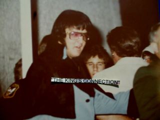 Photo - Elvis - Unseen - By Susan Chambless - In The Hotel Hallway - Very Rare