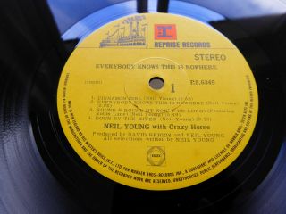 Neil Young - Everybody Knows This Is Nowhere 1969 LP Reprise rare NZ press VG, 4