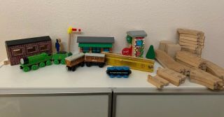 EXTREMELY RARE Thomas & Friends Wooden Railway 60th Anniversary Set Complete 4