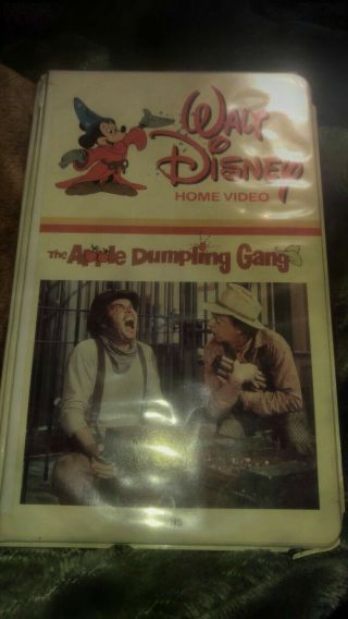 1975 Vintage Disney Apple Dumpling Gang.  White Clamshell.  Rare Vhs.  Don