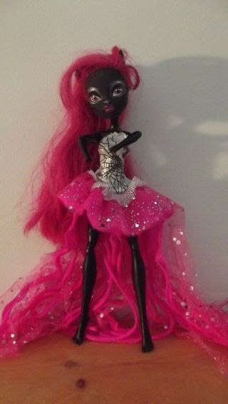 Catty Noir Monster High 13 Wishes Doll Rare