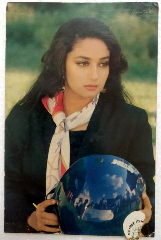 Bollywood Actor Dancer - Madhuri Dixit - Rare Post Card Postcard