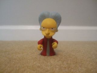 Kid Robot X Simpson’s Treehouse Of Horror Vampire Mr.  Burns Rare Chase No Cup