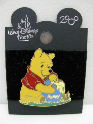 Walt Disney World Wdw Pin - Pooh With Hunny Pot - Winnie The Pooh From 2000 Rare