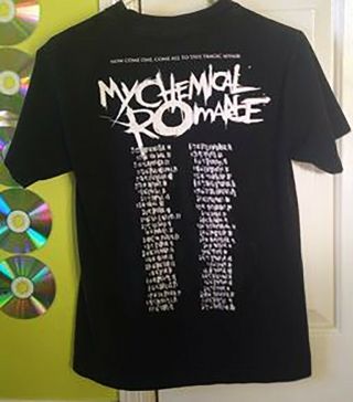 MY CHEMICAL ROMANCE - rare vintage tour graphic T shirt (US size mens L) MCR 2