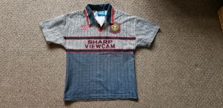 Very Rare Retro/vintage Large Boys 1995/96 Manchester United Away Shirt