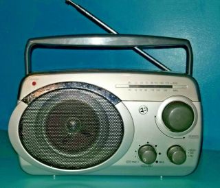 Rare Electro Brand Radio Model 963 Portable Mini Am Fm Retro Radio Great
