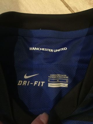 Vintage Rare Manchester United Long Sleeve Shirt 2011 - 12 Man Utd AON Jones 4 2