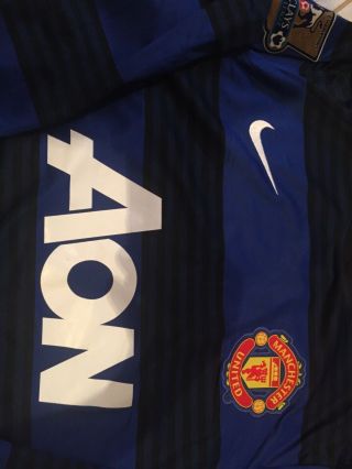 Vintage Rare Manchester United Long Sleeve Shirt 2011 - 12 Man Utd AON Jones 4 4