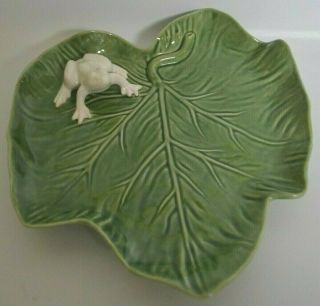 Bordallo Pinheiro Green Cabbage Embossed Serving Platter With White Frog Rare