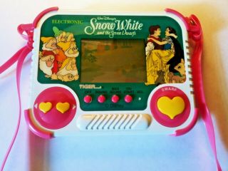Vintage 1990 Tiger Electronics Snow White And The Seven Dwarfs - Rare