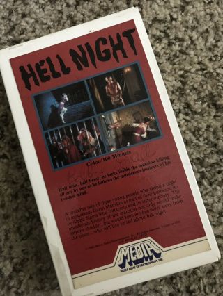 Hell Night MEDIA release (VHS,  1981) LINDA BLAIR Rare NOT CASE Ex - rental 3