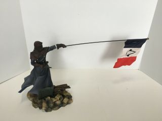 Rare Assassin ' s Creed Collector ' s Edition Statue with Flag Ubisoft Figure 2