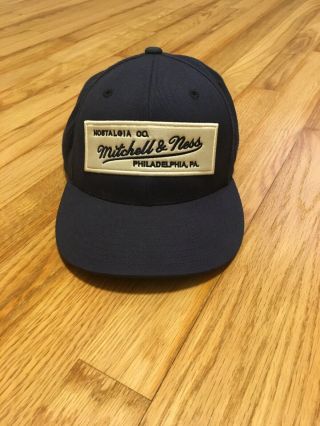 Mitchell And Ness Branded Logo Hat Navy Fitted Size 7 1/8 Classic Design Rare
