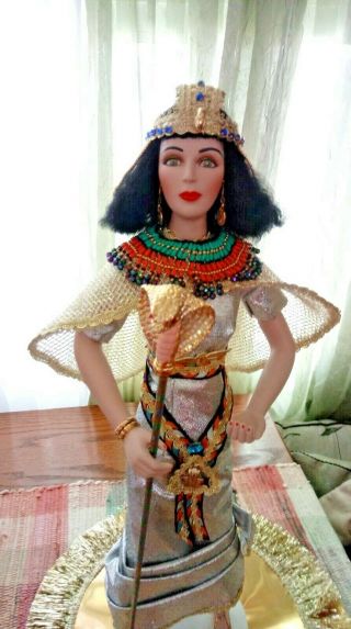 Cleopatra Danbury Doll 1989 Rare Htf