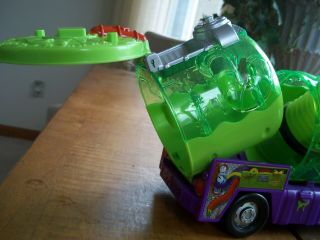 The Trash Pack Sewer Garbage Truck Moose Toys Green Purple White Rare HTF 5