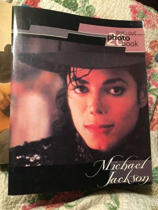 Michael Jackson 20 Page Tear - Out Photo Book Rare.  1993