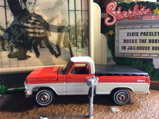 1967 Ford F - 100 Pickup Truck Rare 1/64 Scale Collectible Diecast Model Car