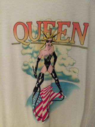 Queen Raglan Shirt - Extremely Rare Statue Of Liberty Design.  " Game Tour " Design