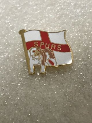 Rare Tottenham Spurs Supporter Enamel Badge - Smart Bulldog And Flag Design