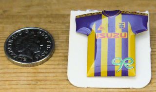 Rare Vintage Coventry City 1998 - 1999 Away Kit Football Enamel Pin Badge