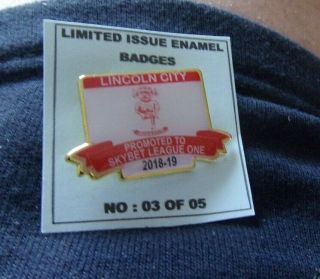 Lincoln City Rare 2018/19 Promoted To League 1 Rare Red/white Badge