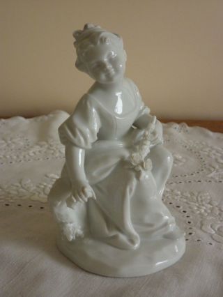 Rare Augarten Blanc De Chine Figure Of A Girl In C18th Dress With A Garland - A/f