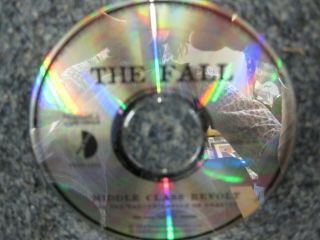 THE FALL.  MIDDLE CLASS REVOLT.  RARE INDIE / PUNK 1994.  PERM CD16 2