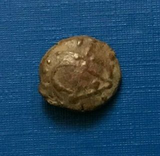 Very Rare Ancient Celtic Uncertain Bronze Coin 1st Century Bc - P525