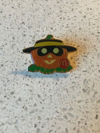 Vintage Mcdonalds Crew Pin Halloween Mask Pumpkin Rare