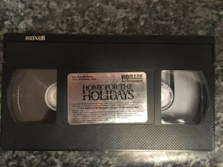 HOME FOR THE HOLIDAYS Sally Field horror RARE BIG BOX VHS,  VIDMARK NOT RATED 2