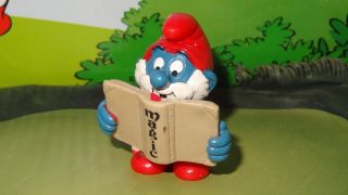Smurfs Magic Spell Book Papa Smurf Wizard 20174 Vintage Very Rare Figurine