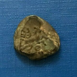 Very Rare Ancient Celtic Uncertain Bronze Coin 1st Century Bc - P527