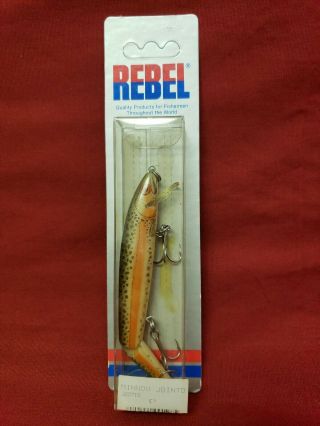 Rare Vintage Rebel Jointed Minnow Fishing Lure J2071s E7 Rare Color Scheme