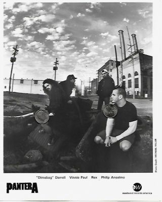 Pantera 8x10 Publicity Press Photo Rare Group Portrait Dimebag Vinnie