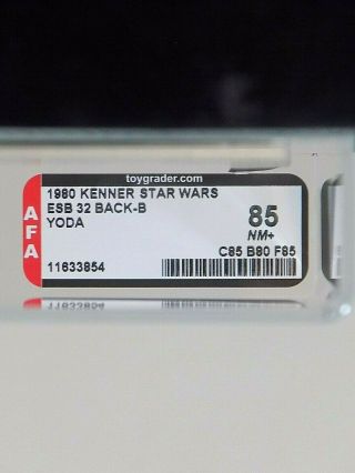 1980 Kenner Star Wars ESB 32 Back - B - Yoda Unpunched - AFA 85 85/80/85 5