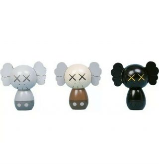 Kaws:holiday Japan Limited Kokeshi Doll Set (set Of 3) Order Confirmed