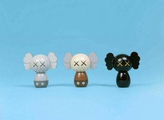 Kaws:holiday Japan Limited Kokeshi Doll Set (set Of 3) Order Confirmed