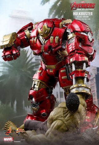 Hot Toys 1/6 MMS510 – Avengers: Age of Ultron – Hulkbuster (Deluxe Version) 4