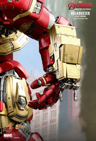 Hot Toys 1/6 MMS510 – Avengers: Age of Ultron – Hulkbuster (Deluxe Version) 9
