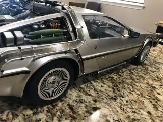 Hot Toys 1/6 Back to the Future BTTF Delorean Time Machine MMS260 Will Ship 4