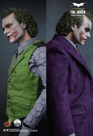 Hot Toys The Dark Knight The Joker 1/4 Scale Action Figure Special Edition