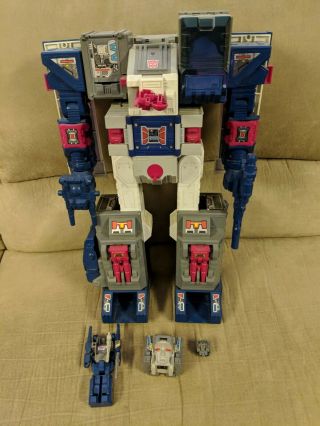 Transformers G1 Fortress Maximus 100 Complete