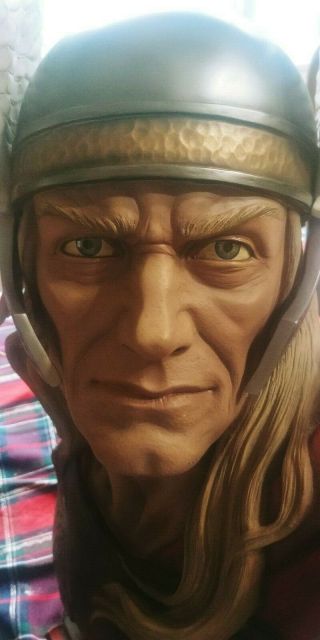 Sideshow Exclusive Thor Lufe Size Bust Sideshow Life Size Bust Thor 6