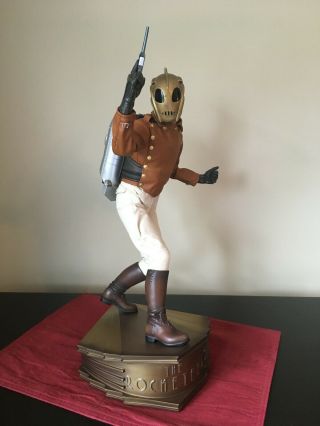 The Rocketeer Sideshow Collectibles Premium Format 1/4 Scale Statue 2