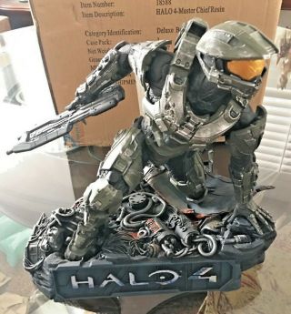 Halo 4 The Master Chief Resin Statue Mcfarlane Toys Limited Edition 647/950