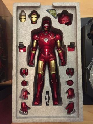 (US) Hot Toys 1/6 Iron Man MMS256D07 Die - Cast Mark III MK3 Figure w/ bonus head 4